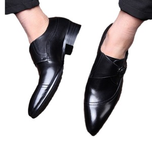 Chaussures de mariage pour hommes en cuir de haute qualité, polyvalentes, à talons, avec motif gaufré et finition brillante, bout pointu, collection 2026 - Product Image 2
