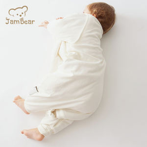 Sac de couchage pour bébé de couleur unie <span class=keywords><strong>avec</strong></span> <span class=keywords><strong>jambes</strong></span> sac de couchage pour bébé en coton biologique nouveau-né 2.5t sac de couchage en <span class=keywords><strong>polaire</strong></span> naturelle pour bébé - Product Image 4