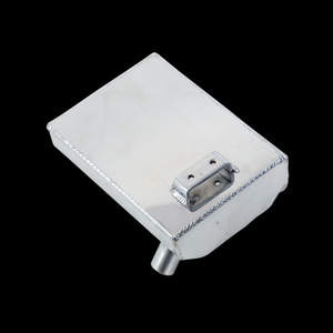 Piezas de Auto Modificadas, Recipiente Universal de Aluminio Pulido para Respiración de Aceite de 1L, TK06, para Mejora y Reequipamiento - Product Image 3