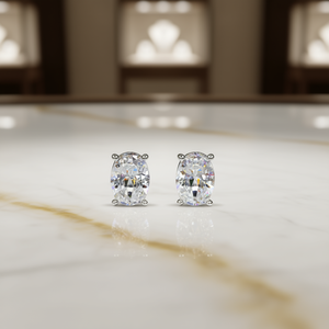 Orecchini a Perno con Diamante Taglio Ovale Classico, Montatura in Oro, Gioielli Raffinati Unisex - Product Image 2