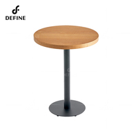 Ensemble complet de meubles de table à manger pour cafés et hôtels Design circulaire peu encombrant résistant aux rayures Tops Restaurant