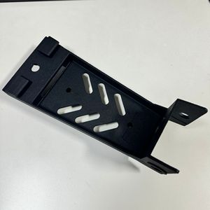 Pièce moulée sous pression en alliage d'aluminium Xh 032 avec revêtement électrophoretique noir pour boîtier de moule automobile - Product Image 1