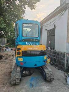 Mini-pelle U-30 Kubota d'occasion fabriquée au Japon, Excavatrice sur chenilles d'occasion à bas prix à vendre en Colombie-Britannique - Product Image 4