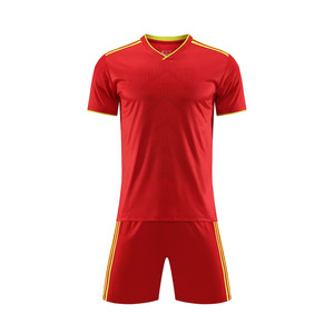 2024 calidad superior 100% poliéster personalizado camiseta de fútbol de secado rápido uniforme de fútbol para hombres - Product Image 3