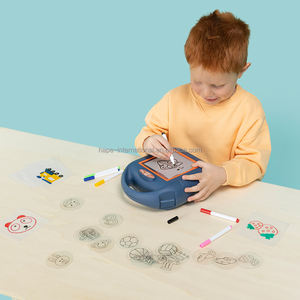 Hoge Kwaliteit Plastic Cartoon Speelgoed Diy Tekening Set Kunstambachten Educatieve Tekening Projector Speelgoed Voor Kinderen - Product Image 2