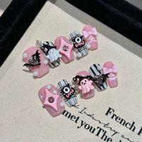 Conception #2377 de haute qualité Halloween mignon dessin animé rose Y2K réutilisable à la main 3D faux ongles courts personnalisés acrylique presse sur les ongles