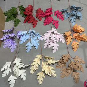 Hojas de pino artificiales Yixuan, flores de seda de alta simulación para decoración de bodas, decoración del pasillo de hoteles y hogares. - Product Image 2
