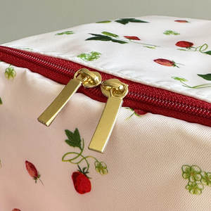 Wholesale Cute Makeup <b>Bag</b> High Quality Polyester <b>Washing</b> <b>Bag</b> with Printed Logo Portable Toiletry <b>Bag</b> Internal Pocket for <b>Women</b> - Product Image 6