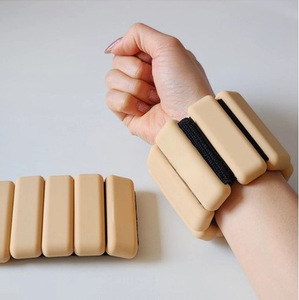 Pulsera Deportiva <span class=keywords><strong>de</strong></span> Silicona con Segmentos Rectangulares para Fitness, Running y Ciclismo, Modelo con Peso - Product Image 4