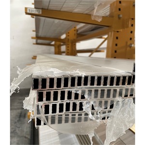 Perfil de Aluminio Rectangular Extruido, Aleación 6060 T5, Modelo TR, 50 x 30 x 2, Dimensiones 20x10x1,5, 200x100x4 mm, Longitud 6000 mm - Product Image 1