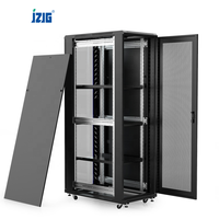 47U 600*800 Gabinete de computadora Fácil instalación Estante de servidor de red de acero de 19 pulgadas con puerta de vidrio para centro de datos