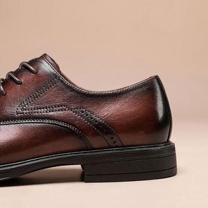 Nouvelle collection printemps : Chaussures en cuir pour hommes, formelles et décontractées, tendance, à bout large, style britannique, chaussures de gentleman - Product Image 5