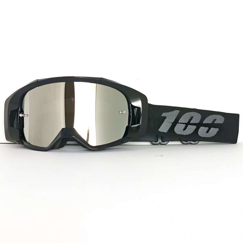 Lunettes argentées à monture noire