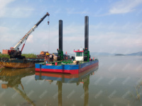 Ponton flottant en acier robuste pour la construction de ponts, capacité de charge de 300 tonnes
