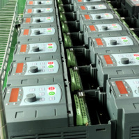 Haute efficacité 480v 20hp industriel Ac variateur de fréquence 380v contrôleur de vitesse de moteur Vfd