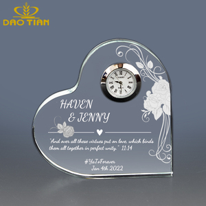 DT-R099 Horloge de bureau en cristal 3D en forme de cœur - Décoration élégante pour la maison et cadeau romantique pour la Saint-Valentin, un mariage <span class=keywords><strong>ou</strong></span> un anniversaire - Product Image 3