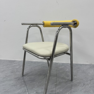 Sedia avvolgente in acciaio inossidabile, con colori personalizzabili; Il tavolo nella foto può essere acquistato anche attraverso la comunicazione. - Product Image 2