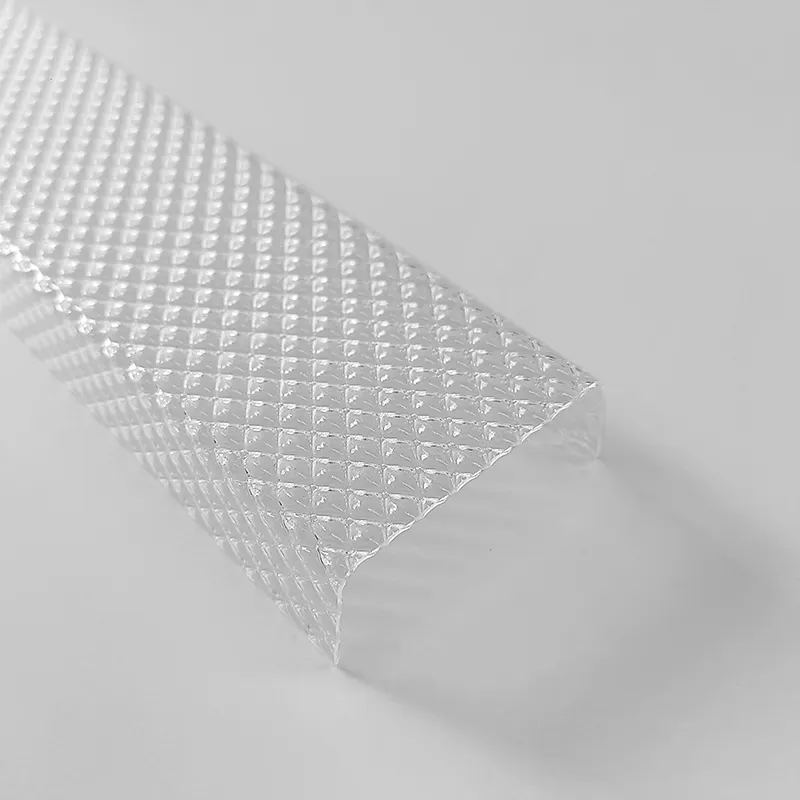 Perfiles de extrusión personalizados de plástico para policarbonato, PC transparente para cubierta de luz, cubierta de difusor de luz Led