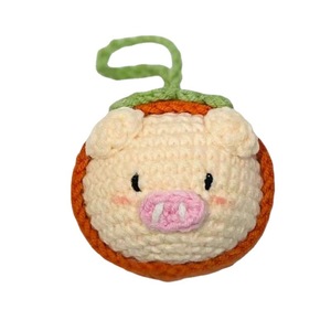Llavero de pato mandarín tejido a mano con patrón de caqui, adorable accesorio de ganchillo para bolso con forma de pájaro - Product Image 4