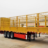 Remorque semi-remorque de transport de marchandises à 3 essieux, prix d'usine, piquets en acier robustes, capacité de charge de 50 tonnes, plaque en acier à damier de 3 mm