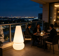 Lampe de sol LED d'extérieur rechargeable, étanche IP65, à intensité variable, avec télécommande, lumière d'ambiance, décoration pour Noël, Halloween, patio, piscine