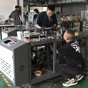 Macchina per la Produzione di Bicchieri di Carta ad Alta Velocità 2023, Macchina Automatica per Bicchieri di Carta, Macchina per Bicchieri da Tè in Carta - Product Image 6