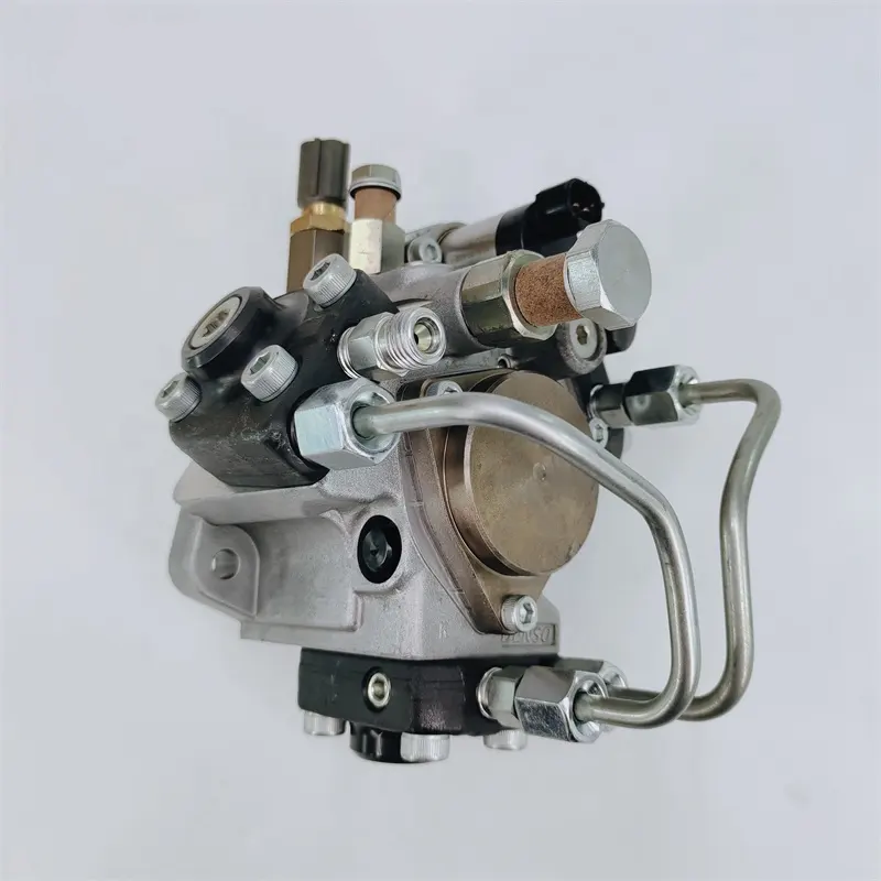 common rail pump 294050-0640 8-98239521-0 FOR ISUZU  fuel injection pump 294050-0640 294050-0642 094050-0643 8982395210