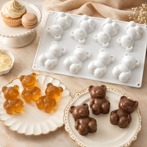 Moule en silicone antiadhésif à 8 cavités en forme d'ours pour gâteaux, chocolats, gelées, bonbons et desserts - Product Image 1