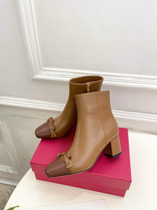 Botines de mujer marrones de dos tonos con punta cuadrada, decoración de lazo y cremallera lateral - Product Image 5