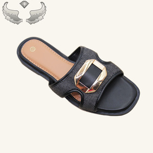 Chanclas Ligeras y Modernas al por Mayor con Materiales Transpirables y Duraderos para Mujer, Sandalias y Pantuflas Adecuadas para el Tiempo Libre - Product Image 4