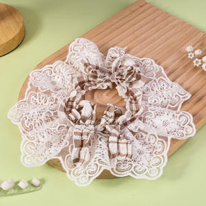 Écharpe et collier pour animaux de compagnie en dentelle de polyester, réglable, élastique, motif à carreaux de dessin animé, toutes saisons, accessoires multi-fêtes - Product Image 6