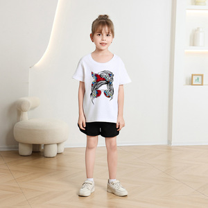 T-shirts décontractés en coton respirant à manches courtes et col rond imprimés de dessins animés pour filles, style OEM, pour l'été - Product Image 4