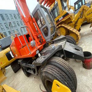 Hitachi ZX100 Excavator Construction <b>Machine</b> Bagger Digger Isuzu Engine Gearbox Core Components <b>Earth</b> <b>Moving</b> <b>Machine</b> for Sale - Product Image 6