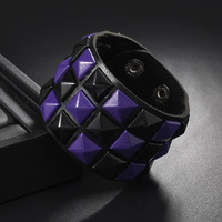 Pulsera de Cuero con Tachuelas de Pirámide Cuadrada Estilo Punk Rock, Brazalete Ancho con Botón a Presión, Multicolor, Gótico, Accesorio para Fiesta y Club