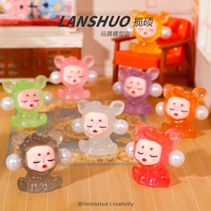 Llavero de resina Lanshuo con mini muñeco que brilla en la oscuridad, juguete de peluche para niños de 5 a 7 años, versión Q, accesorios de plástico para manualidades. - Product Image 1