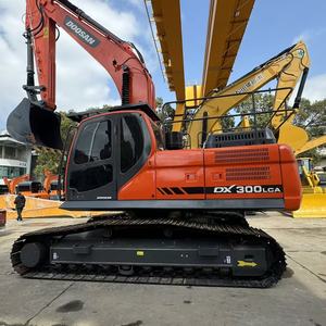 Machine de terrassement coréenne d'origine Doosan DX300 LCA, excavatrice Doosan DX300 d'occasion, DX300LC-9C, pelle de 30 tonnes à vendre. - Product Image 1
