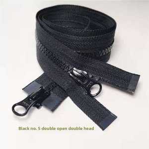 Fermeture éclair longue en <span class=keywords><strong>résine</strong></span> autobloquante No 5 à dents grossières noires pour vestes, manteaux matelassés et vêtements d'extérieur - Product Image 1