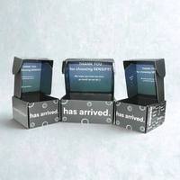 Caja de Envío Corrugada Reciclable con Impresión Doble Personalizada al por Mayor, Laminación Mate y Grabado en Relieve, Embalaje para Comercio Electrónico de Calcetines y Pieles