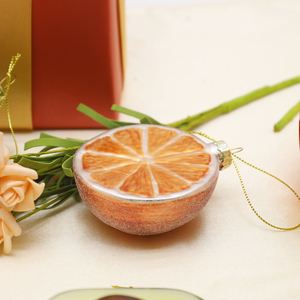 Adorno Navideño de Cristal en Forma de Bola con Diseño de Fruta Impreso con UV de 8 cm, Color Rojo o Personalizado - Product Image 3