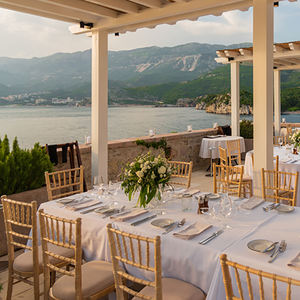 Servilletas de tela de satén elegantes hechas a mano reutilizables para el hogar o el avión accesorio desechable - Product Image 4