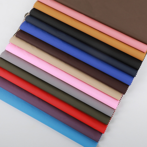 Antiestático 300T Tafetán Tela de poliéster Resistente al desgarro Perfect 100% Tela de poliéster para prendas técnicas Ropa - Product Image 1