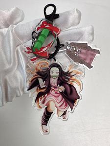 Anime Tanjirou Demon Slayer <span class=keywords><strong>Kimetsu</strong></span> <span class=keywords><strong>no</strong></span> <span class=keywords><strong>Yaiba</strong></span> Inosuke Tomioka Giyuu Kochou Shinobu arma Cosplay llavero espada llavero colgante - Product Image 6