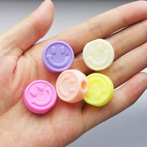20mm Macaron Color <span class=keywords><strong>plastica</strong></span> sorriso faccia felice <span class=keywords><strong>perline</strong></span> con grande foro ciondoli rotondi - Product Image 3