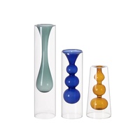 Mini vase en verre coloré à double couche bouteille d'aromathérapie d'art en verre transparent moderne sans feu pour restaurant hydroponique
