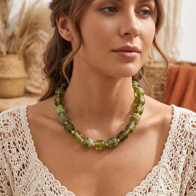 Fashion Trendy Minimalist Daily Wear Geometric Square Resin Chunky Acrylic Bead Beaded Necklace for Women