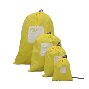 Ensemble de 4 sacs de rangement pliables en polyester avec cordon de serrage pour vêtements, chaussures, voyage, extérieur, armoire, chambre à coucher - Product Image 1