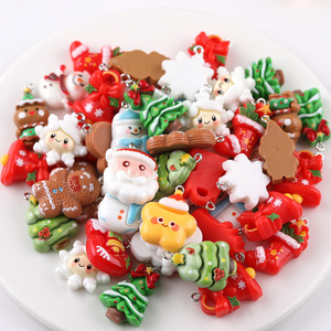 Adornos de Resina Navideños de Colores Surtidos, Adornos de Plástico para Manualidades, para Llaveros y Decoraciones DIY - Product Image 1
