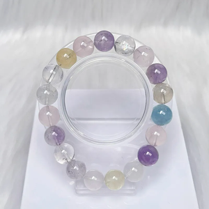 Bracelet en cristal naturel multi-trésor en cristal naturel de haute qualité - Product Image 1