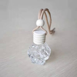 Botol Parfum Mobil Penyegar Udara Mewah, Botol Kaca Gantung Bening 3Ml 5Ml/8Ml/10Ml - Product Image 1
