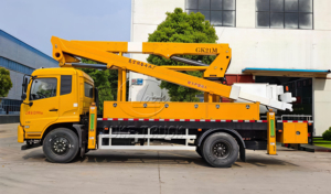 Camion nacelle télescopique isolé durable de 24 m pour la distribution d'énergie haute tension 80 kV et l'entretien - Product Image 6